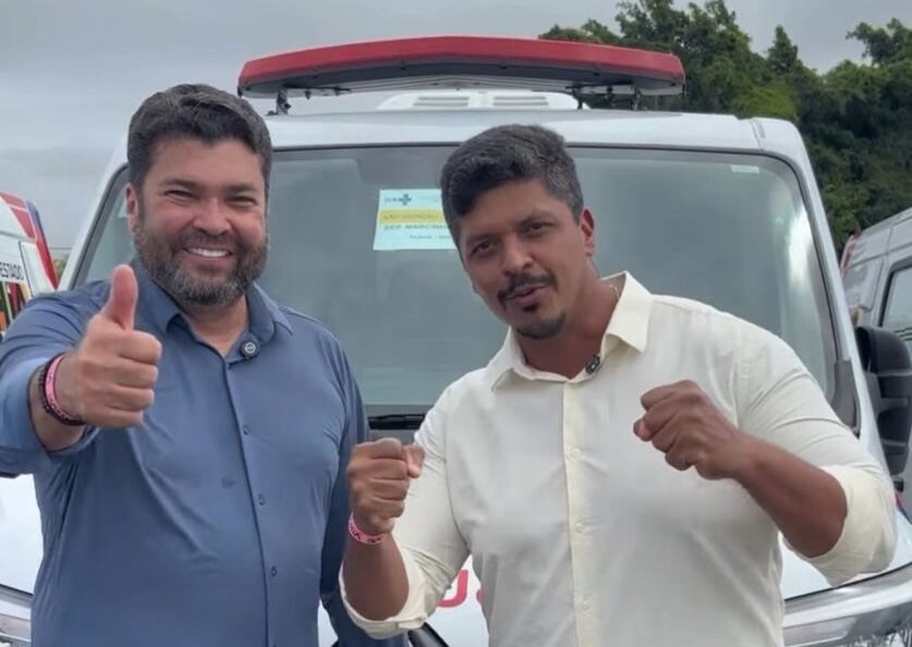 Mais saúde para São Gonçalo! Deputado Marcinho Oliveira entrega nova ambulância ao município
